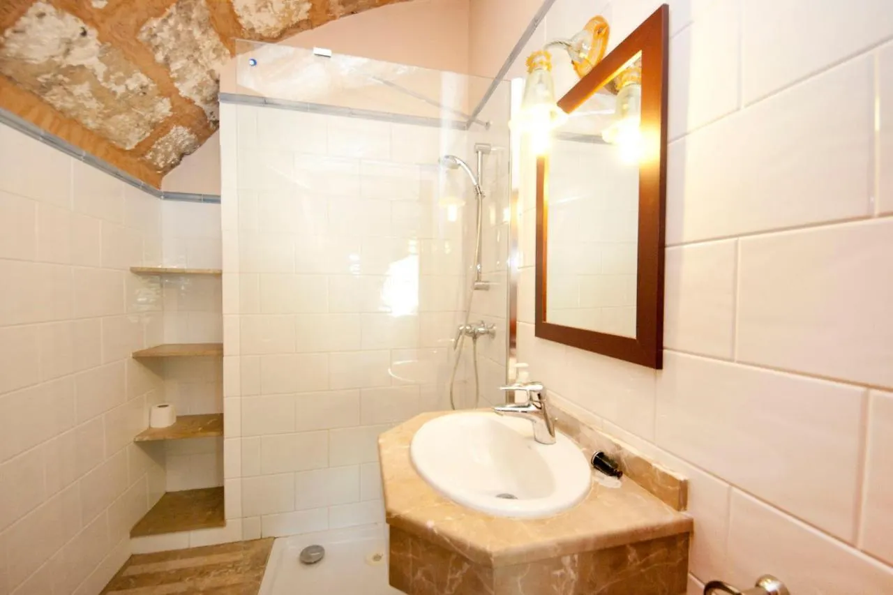 Mina De Biniamar Villa Selva Spanyolország